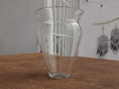 Low-Poly Glass Vase 3D Model Low-poly 3D model