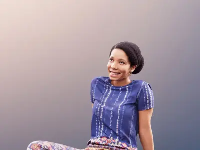 Yanelle 10966 -4 Texturevariations- Black Woman sitting fitness 3D model