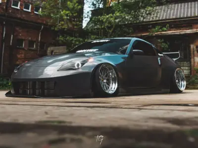 Stanced Nissan 350z  3D model