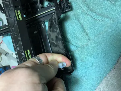 Guide retention detail for Audi MMI Screen 3D print model