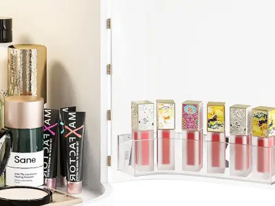 A set of cosmetics for a beauty salon or dressing table 3D model