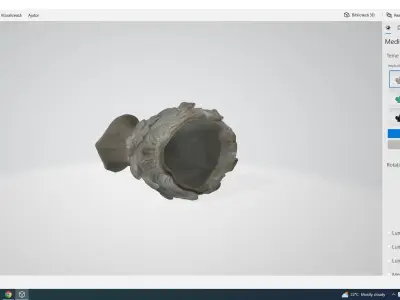 Woman Statue Model Low-poly 3D model