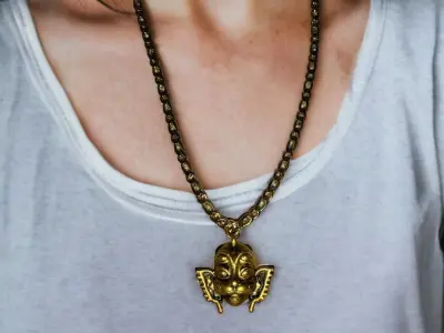  Portals mask pendant 3D print model