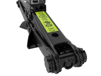 Scissor Jack  Car  with Hand Crank Portable RV Stabilizers  3D model