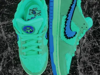 GRATEFUL DEAD X NIKE AIR JORDAN SB DUNK LOW ONE 3D SHOES Low-poly 3D model