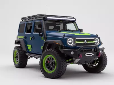 Aggressive Off Road SUV Low-poly 3D model