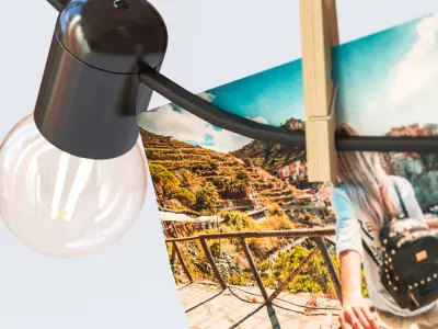 Garland of light bulbs 3D model