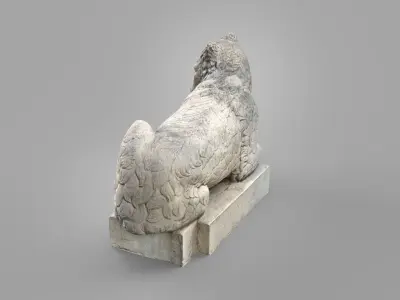 Bear statue 02 scanned Low-poly 3D model