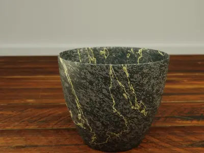 Decorative Kintsugi Vase Low-poly 3D model