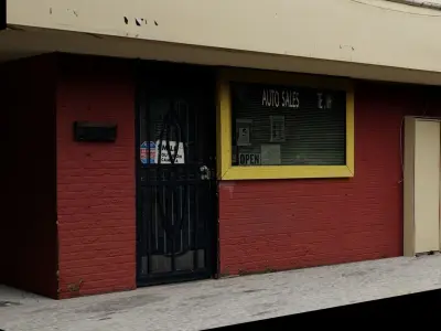 Auto Sales Shop Low-poly 3D model