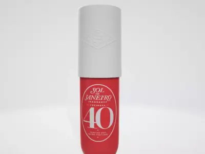 Sol De Janeiro Brazilian Crush Cheirosa 40 Perfum Mist 240ml Low-poly 3D model