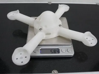 3D195 - Racing quadcopter 3D print model