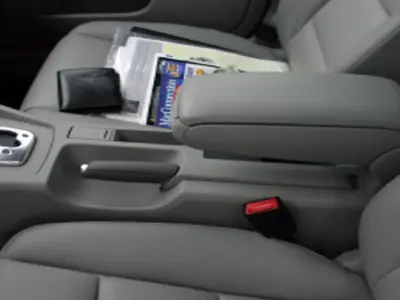 Audi A3 armrest clip center console 8P A5 2003 - 2013 3D model