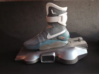 Micro Delorean Pedestal for micromags 3D print model