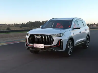 2023 Chery Tiggo7 Plus with lowpoly interior Low-poly 3D model