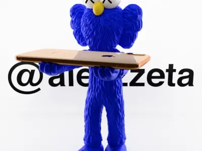 Kaws BFF Cellphone Stand Textured Low-poly 3D model