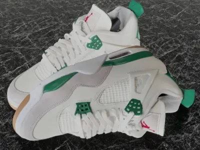 NIKE JORDAN 4 RETRO SB 3D SHOES - GREEN Low-poly 3D model
