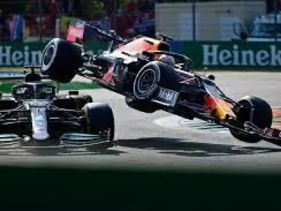 F1-Formula Racing Car 3D model