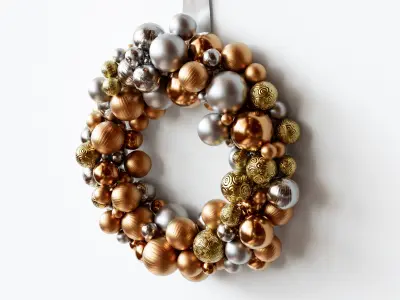 Christmas Bauble Wreath 3D model