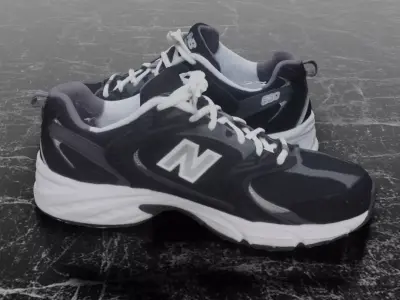 NEW BALANCE 530 BLACK 3D SHOES Low-poly 3D model