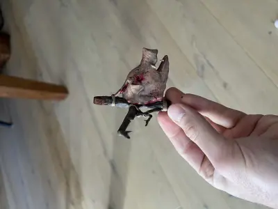 Hunt Showdown Fanart Chain or Necklace pendant Butcher Free 3D print model