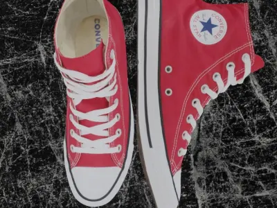 CONVERSE 3D SHOES - RED Low-poly 3D model