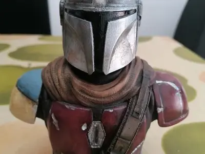 Bust of The Mandalorian Free 3D print model