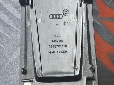 Audi Roof Rack Cap 401-04 Q5 - SQ5 8R 8R0071151H 3D print model