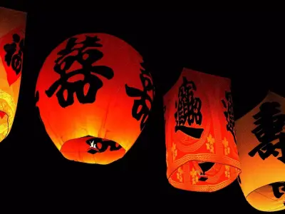 Chinese red sky lantern  Low-poly 3D model purchase