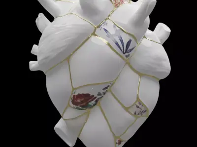  Heart vase 3D model