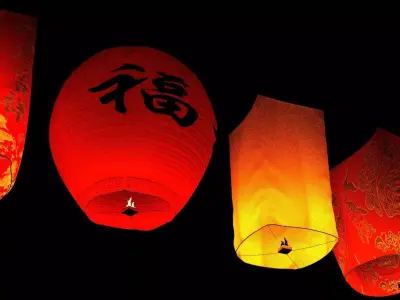 Chinese red sky lantern  Low-poly 3D model