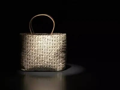 Realistic Woven Rattan Tote Bag 3D Model 3D model