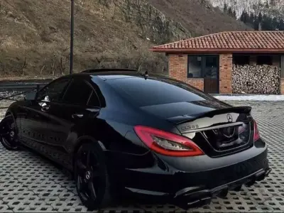 Mercedes Benz Cls 63 AMG  3D model