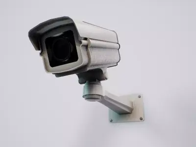 Surveillance Camera Free low-poly 3D model