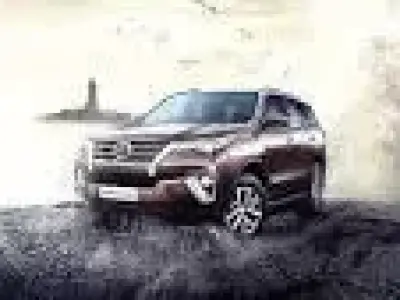 car 3d toyota fortuner Low-poly 3D model