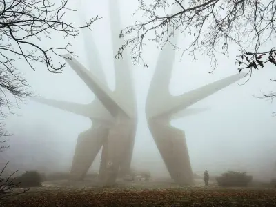 Brutalist Futuristic Soviet Sculpture Low-poly 3D model