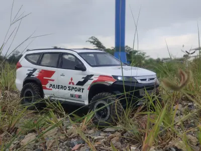 2016 Mitsubishi Pajero Sport 3D print model