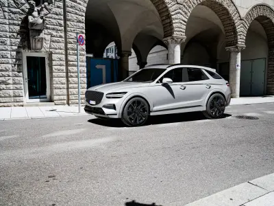 Genesis GV70 3D model