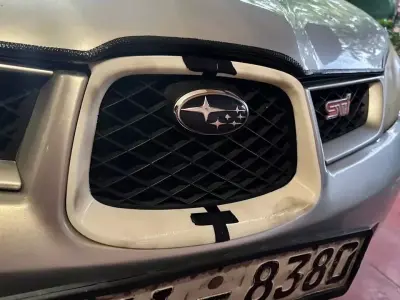 Subaru Impreza front grill surround 3D print model