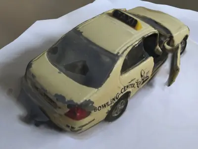 3D scan - Taxi toy Free 3D model