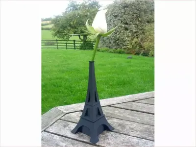 Eiffel Bud Vase Free 3D print model