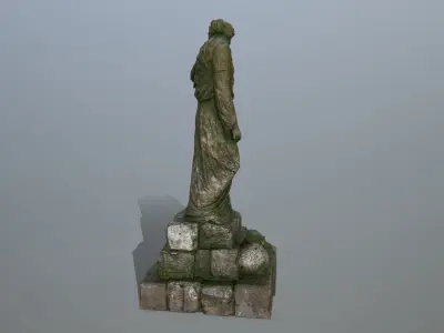 statue 5 Low-poly 3D model