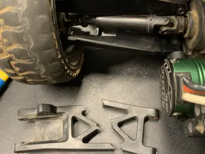 Rear Arms Bulkhead 2WD Circuit Ruckus Torment 70462 3D print model