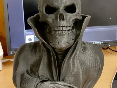 Cape-Skull-Kragen-Lamp Headgear-Schaedel-Bone open eyes 3D print model