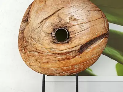 Wooden Wagon Wheel Artifact 3D model