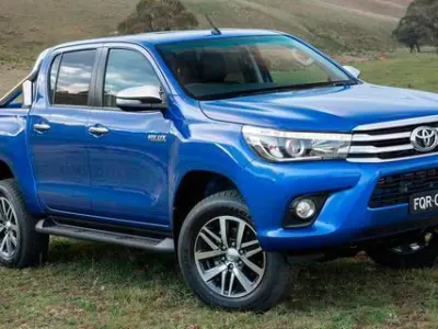 Toyota Hilux 2016 Low-poly 3D model