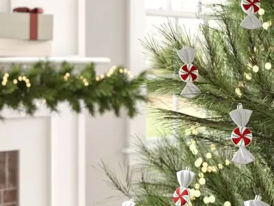 White Plastic Holiday Shaped Ornament 3D model