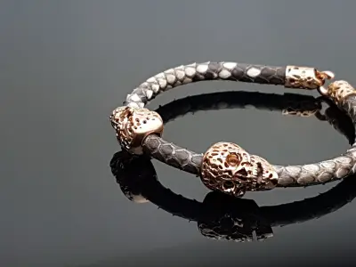 skull heads for cord bracelet 3D print model