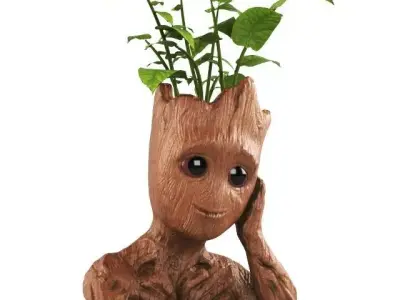 Groot Sculpture Free low-poly 3D model