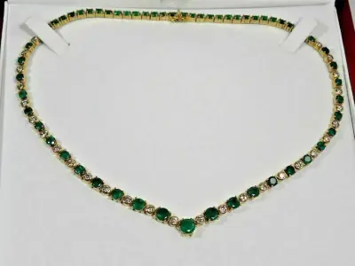 Luxury Green Diamond Necklace Emerald 3D print model